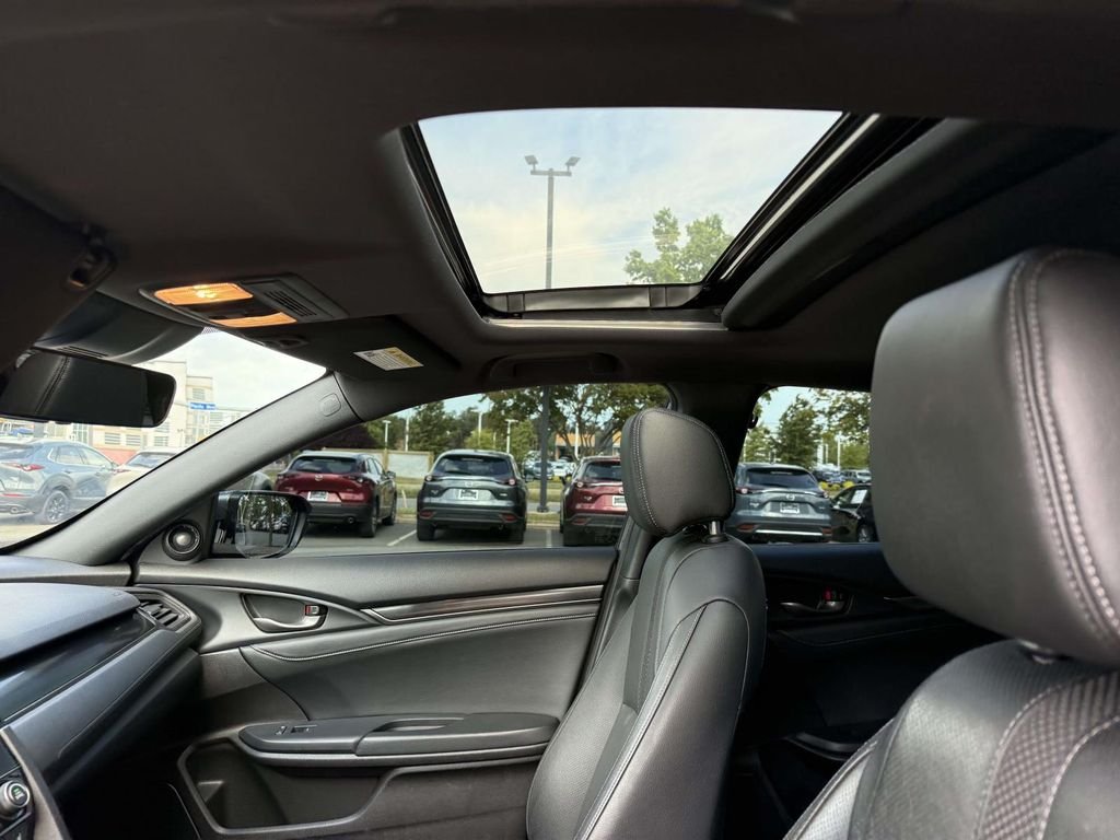 Used 2021  Honda Sport Touring image 4