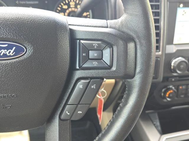 Used 2018 Red Ford XLT image 39