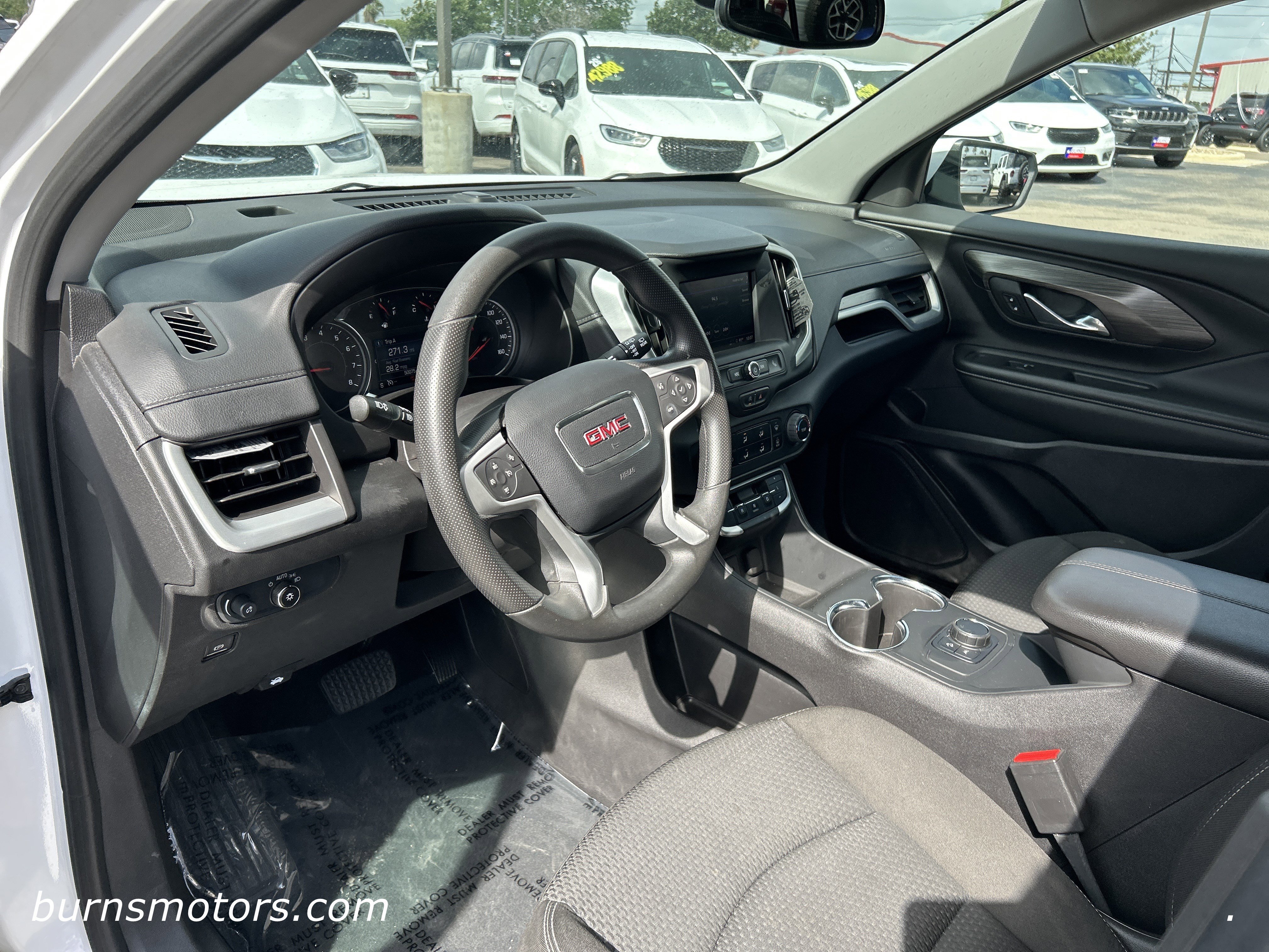 Used 2024 Summit White GMC SLE image 16