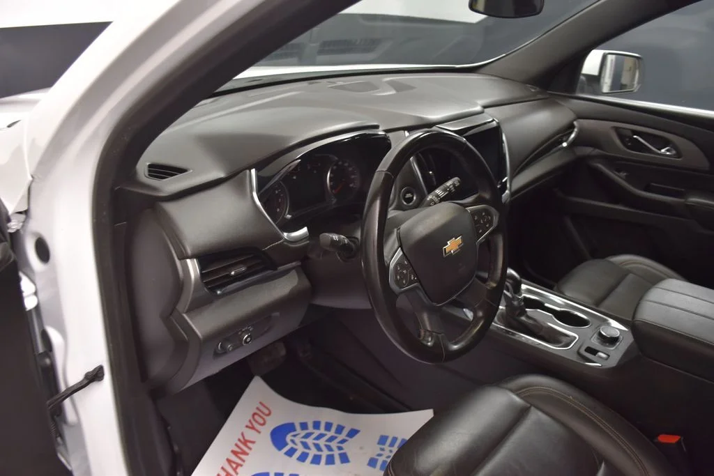 Used 2023 White Chevrolet LT Leather image 13