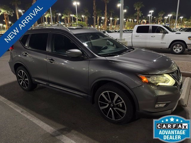 Used 2019 Gun Metallic Nissan SL image 2