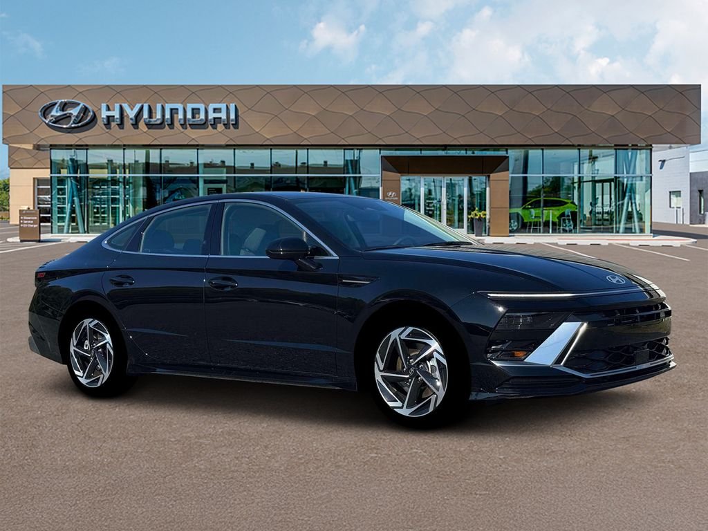 New 2026 Black Hyundai SEL Sport image 10