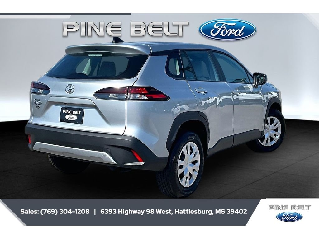 Used 2026 Sonic Silver Toyota L image 12