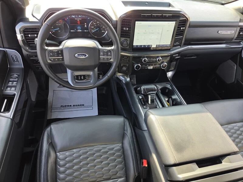 Used 2023 Black Metallic FORD XLT image 11