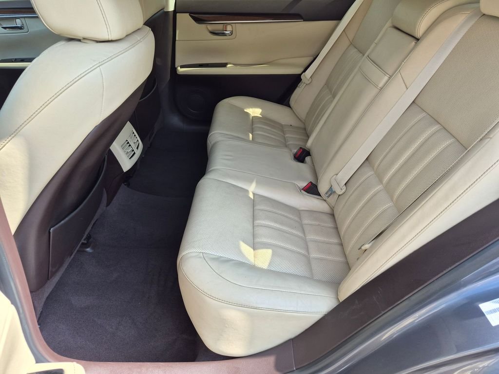 Used 2016 Gray Lexus 350 image 29