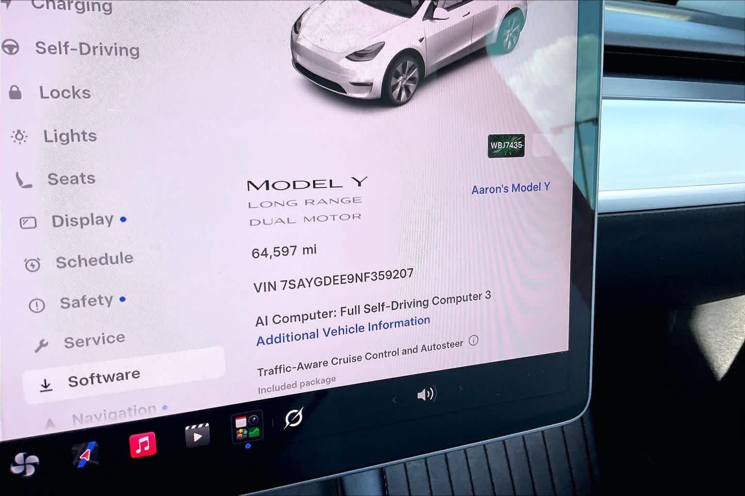 Used 2022 WHITE Tesla Long Range image 22