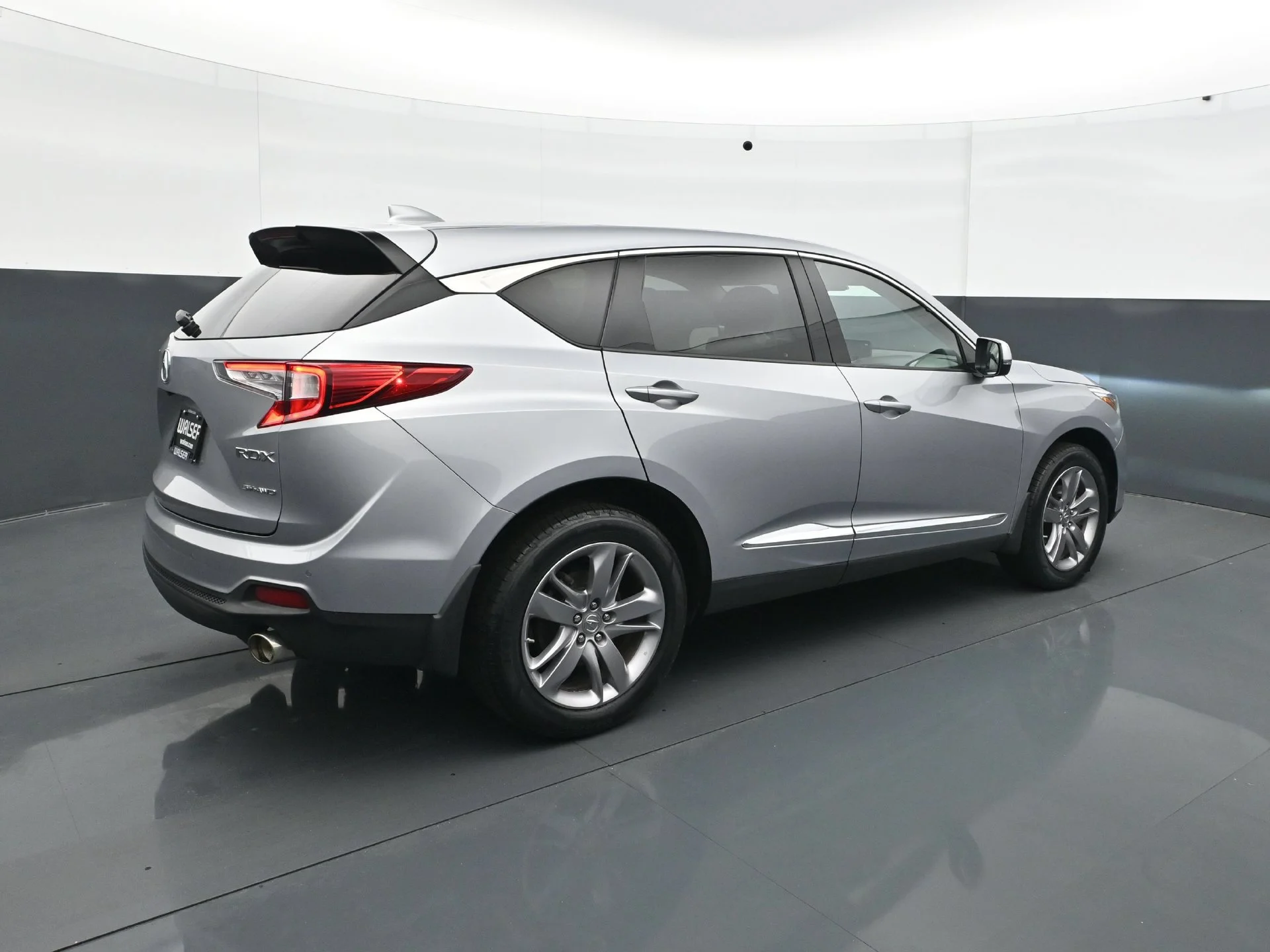 Used 2021 Silver Acura Platinum Elite AWD image 7
