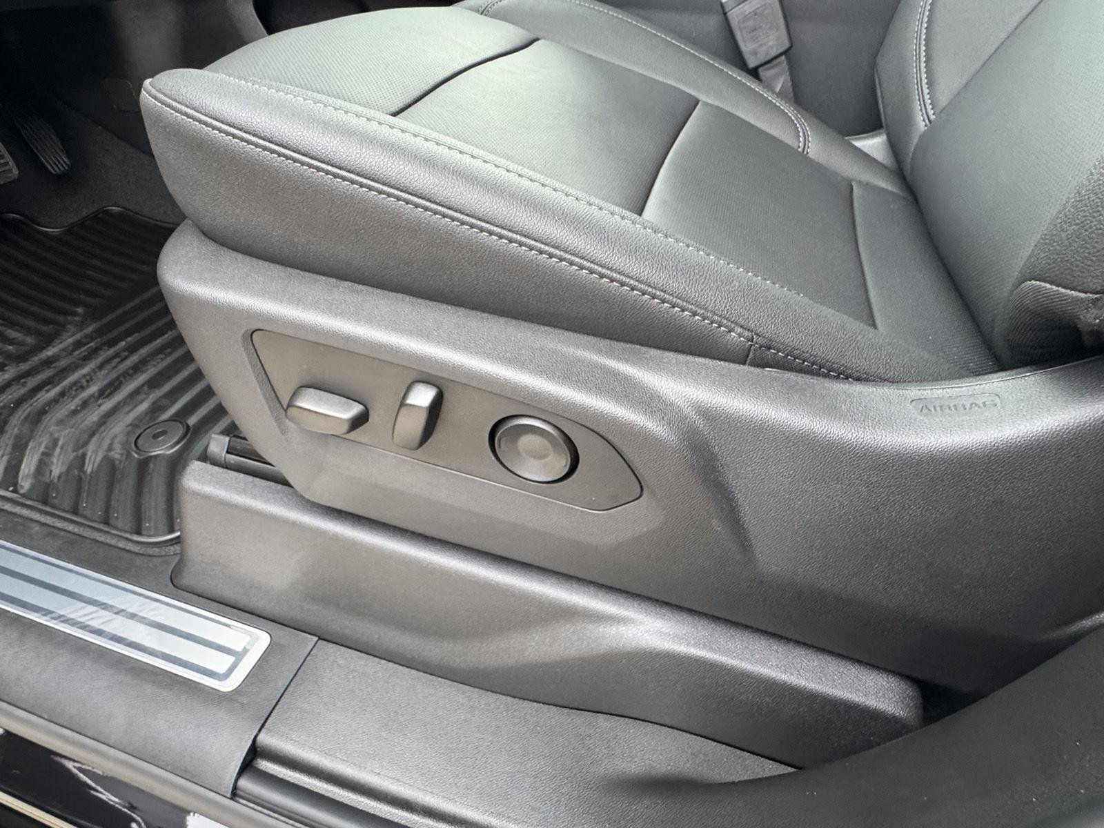 2026 Chevrolet Silverado 3500 HD LTZ - Photo 7