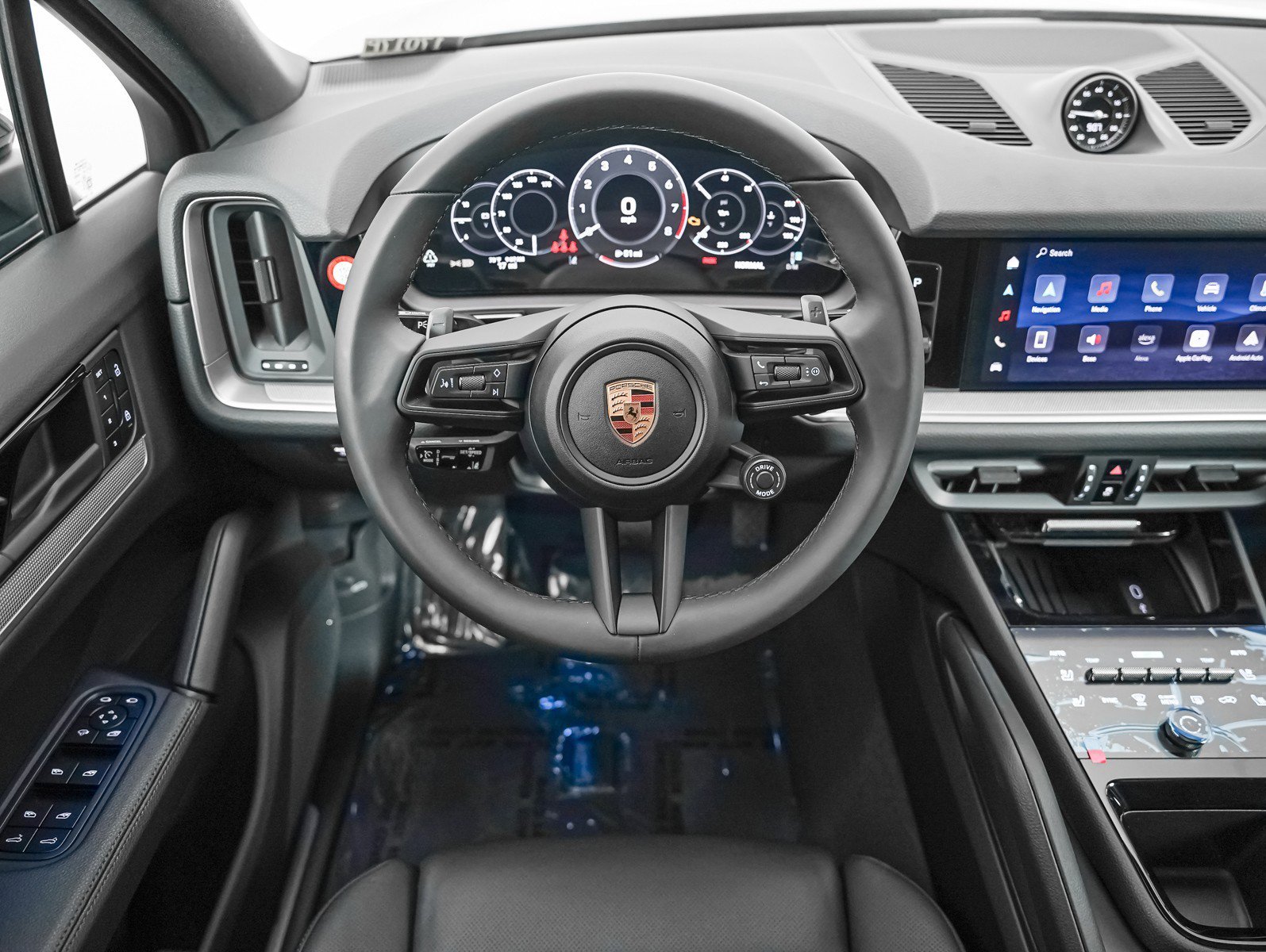 New 2026 VANADIUM GREY Porsche Coupe image 16