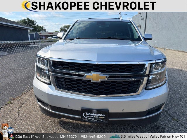 Used 2020 Chevrolet Suburban LT with VIN 1GNSKHKC8LR276989 for sale in Shakopee, Minnesota