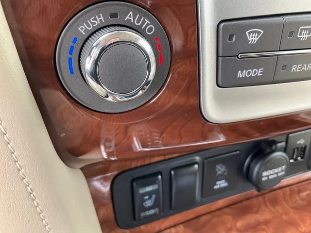 Used 2019 Blue INFINITI LUXE image 23