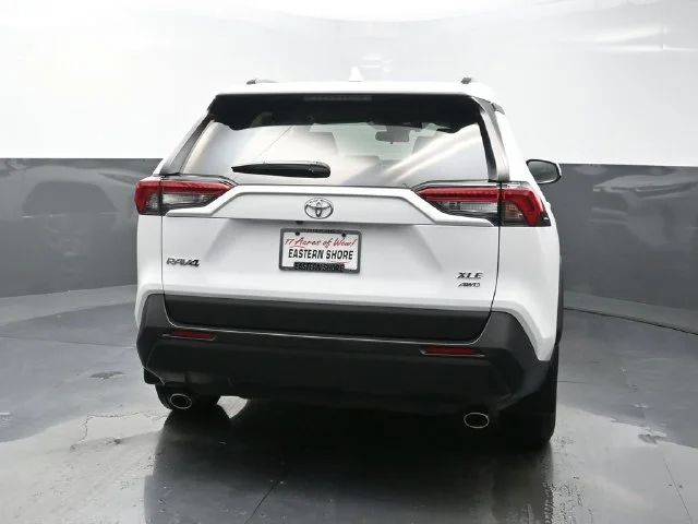Used 2025 White Toyota XLE image 6