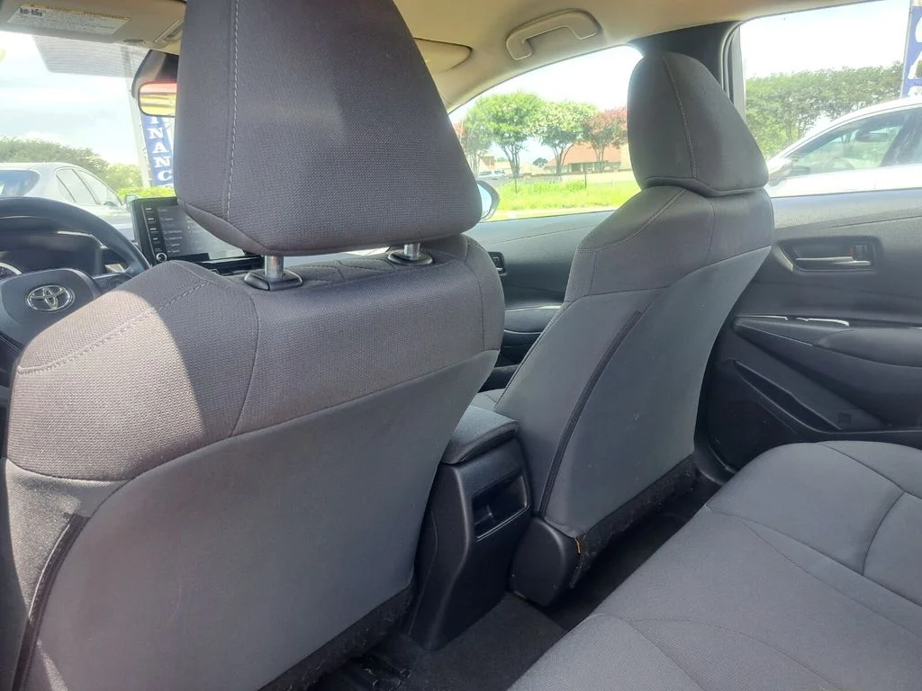 Used 2022 Red Toyota LE image 19