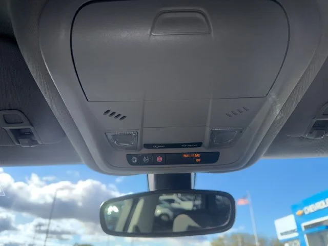 Used 2018 Black GMC SLE image 26