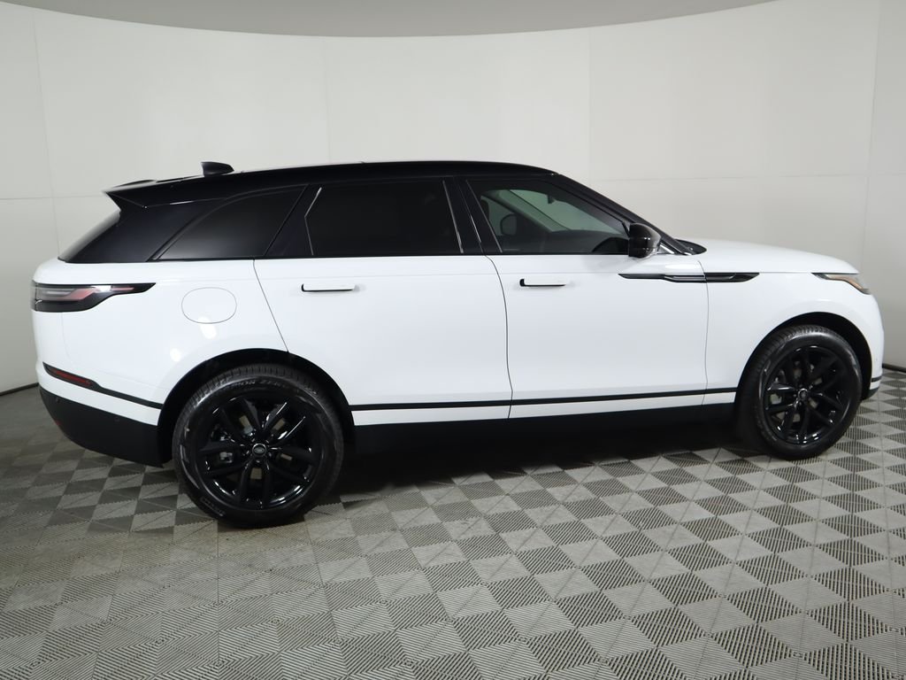 Certified Used 2024 Fuji White Land Rover S image 4
