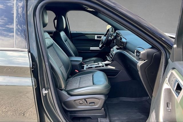 Used 2022 Green Ford Timberline image 5