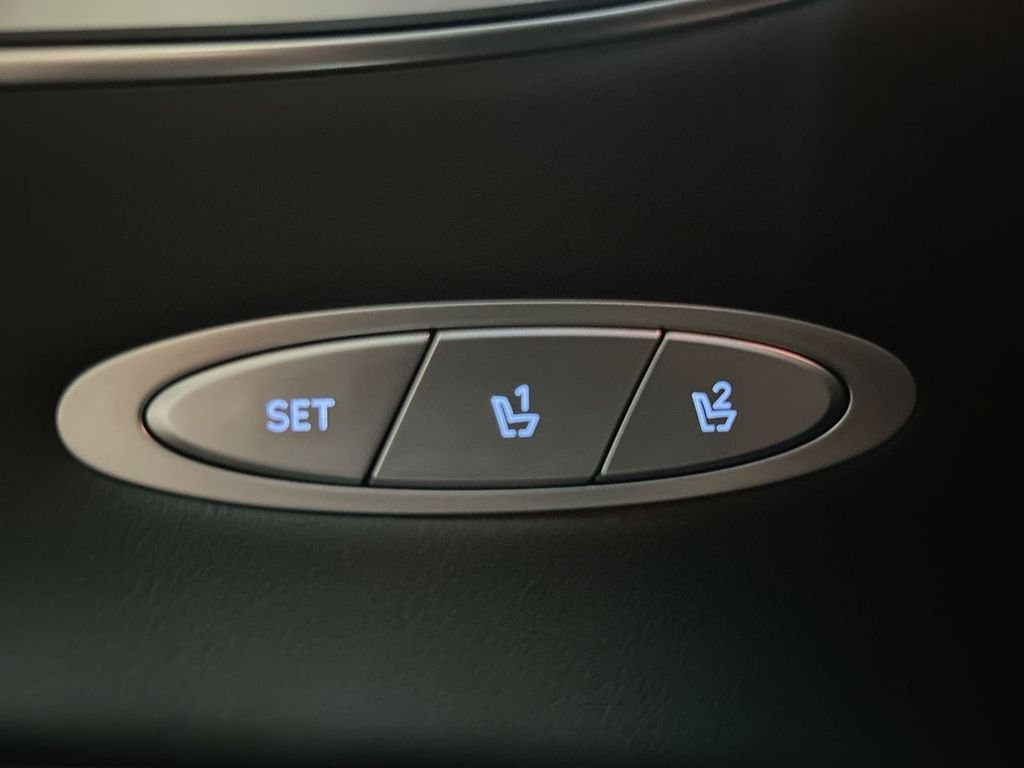 2026 GENESIS GV70 Sport Advanced - Photo 36