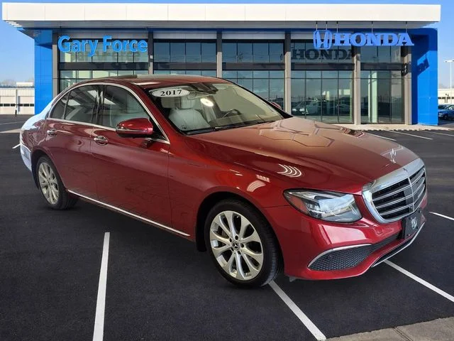2017 Mercedes-Benz E-Class E300 4MATIC's photo