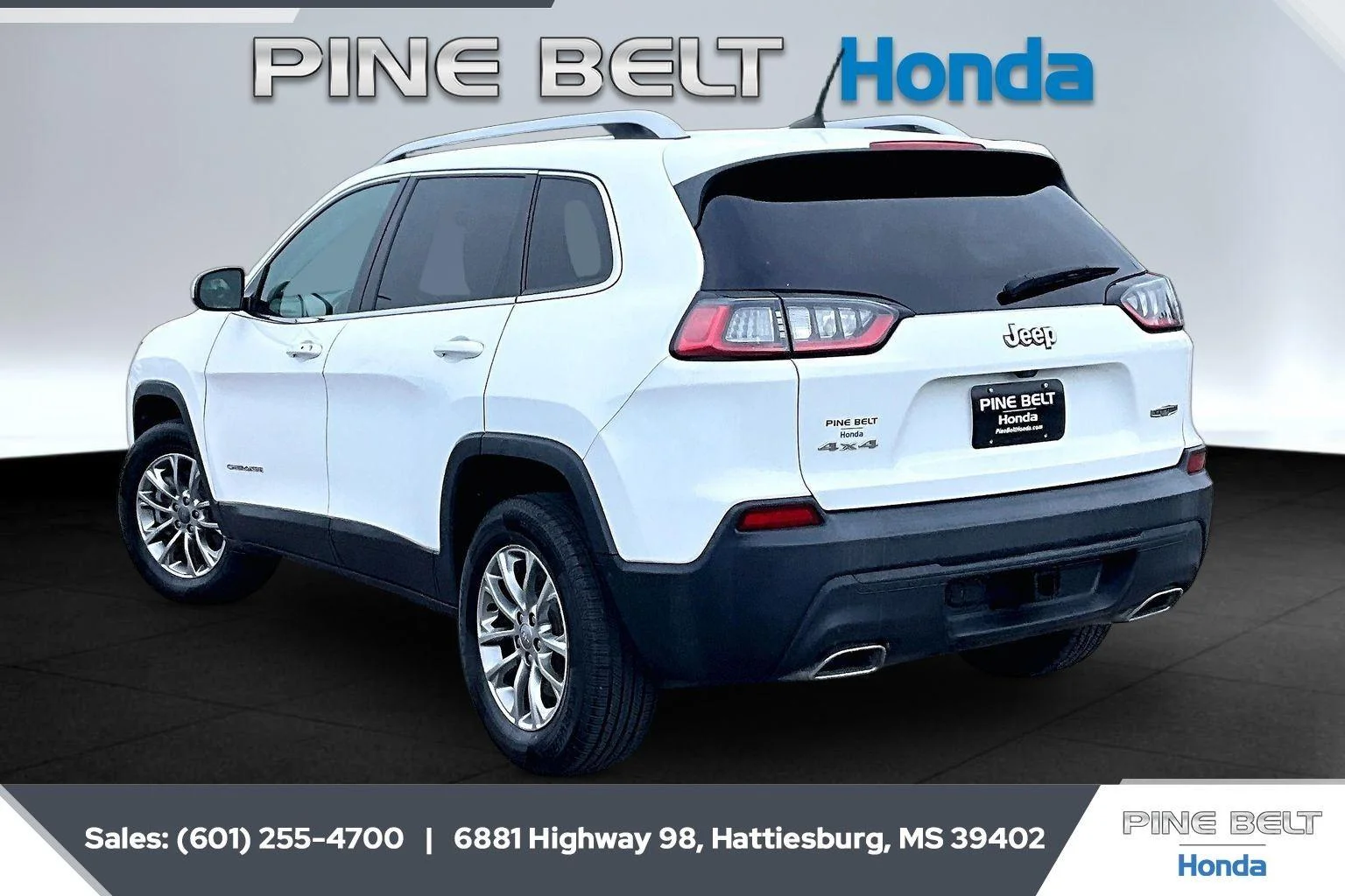 Used 2019 Jeep Cherokee Latitude Plus with VIN 1C4PJMLX5KD124627 for sale in Hattiesburg, MS