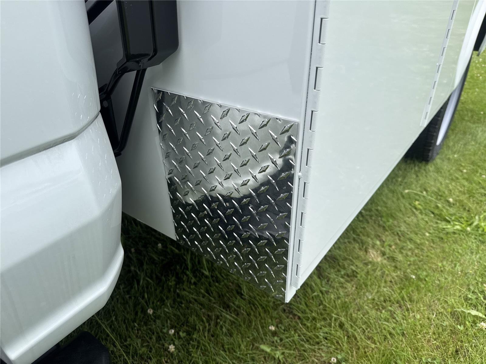 2024 Ford F-450 Super Duty Chassis Cab XL - Photo 18