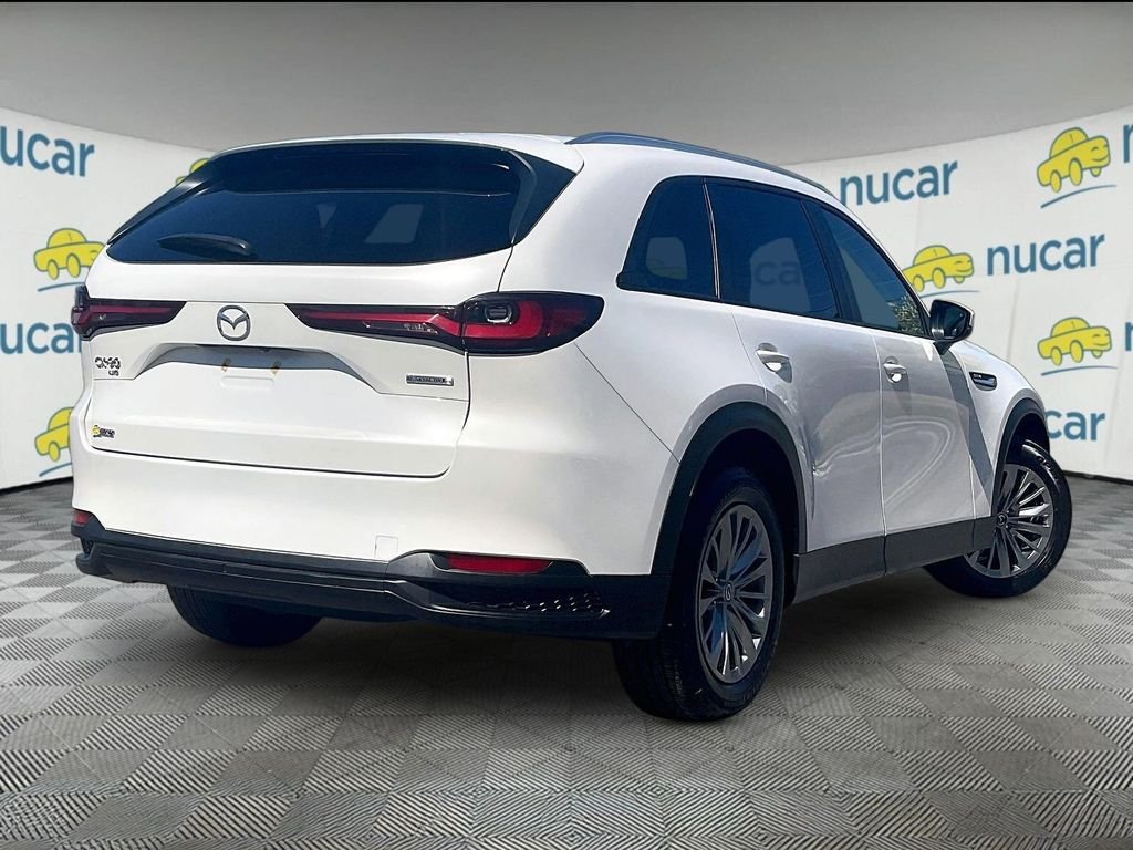 Used 2025 White Mazda 3.3 Turbo Select image 6