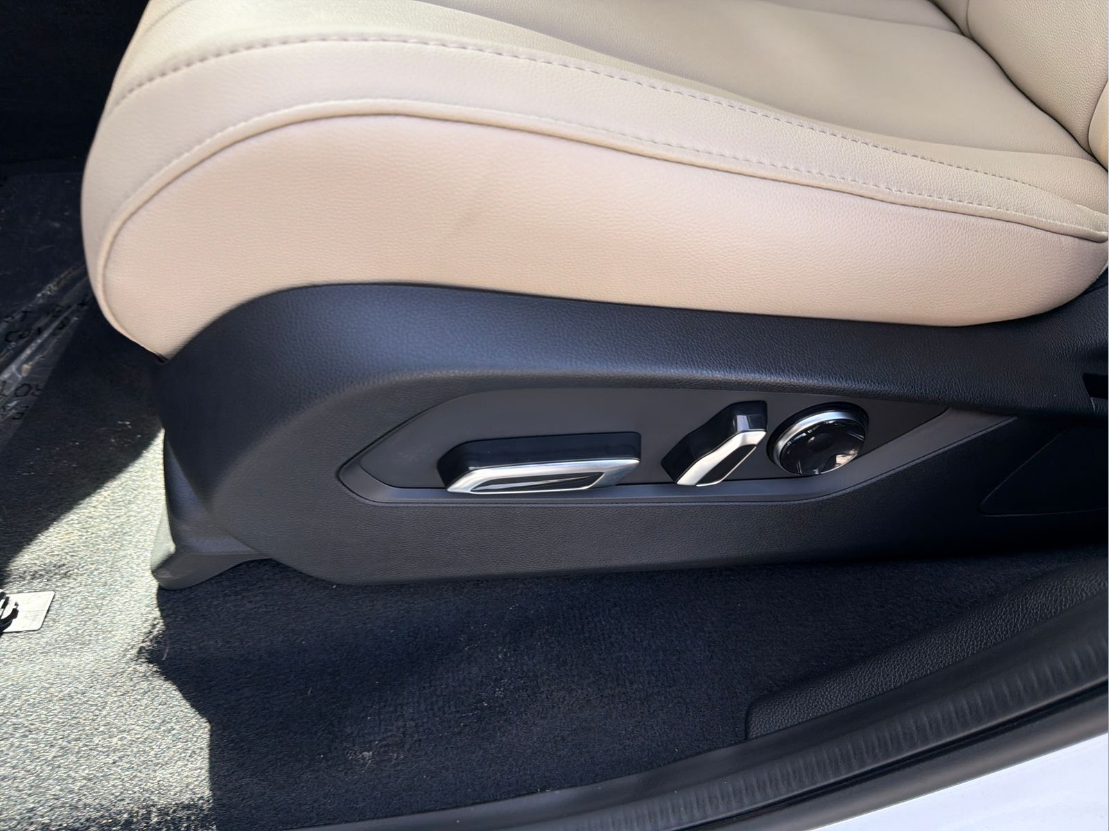 New 2026 Platinum White Pearl Acura Base image 32