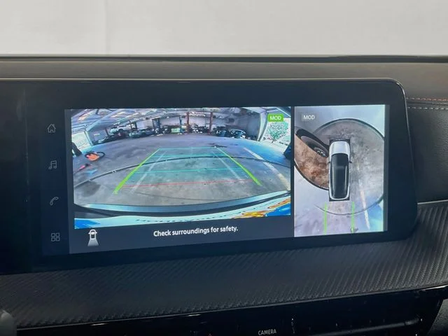 Used 2026 Super Black Nissan SR image 12