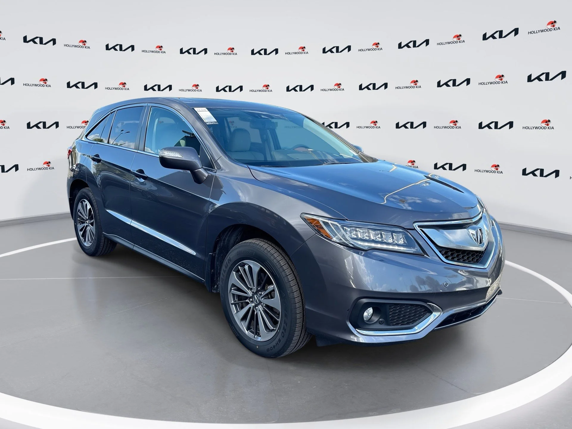 Used 2018 Gray Acura Advance Package image 1
