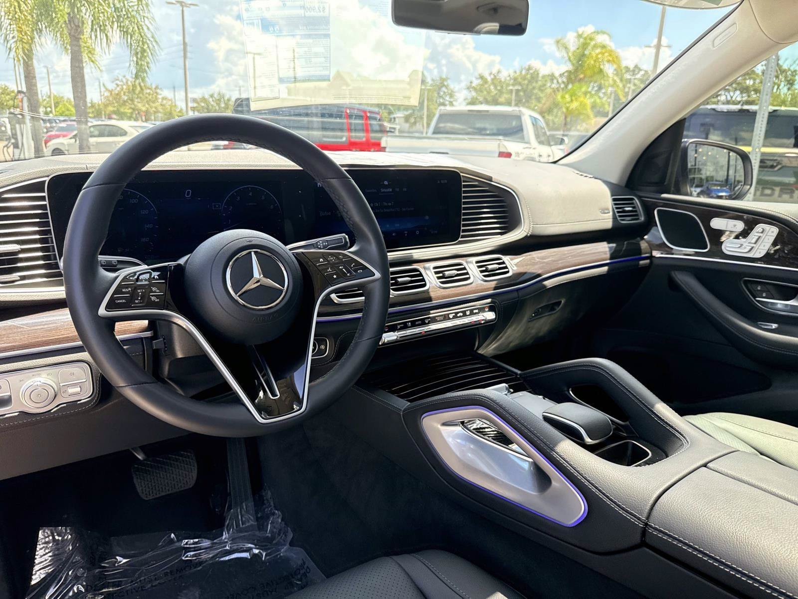 2025 Mercedes-Benz GLE GLE350 - Photo 16