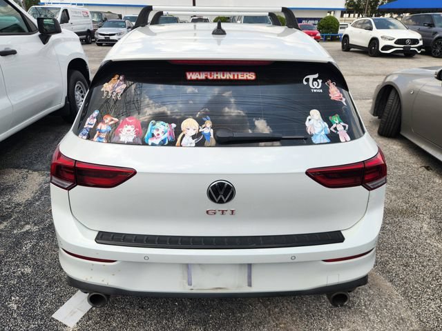 Used 2023  Volkswagen S image 4