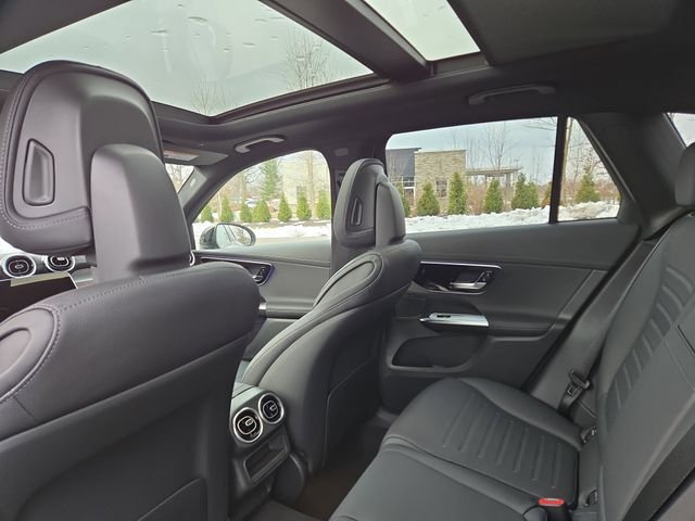 New 2026 Cirrus Silver Metallic Mercedes-Benz GLC300 image 27