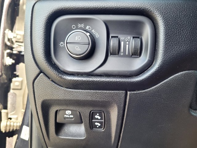 Used 2019 Gray Ram Laramie image 15