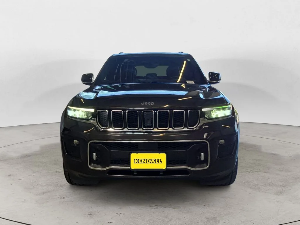 Used 2022 Brown Jeep Overland image 3