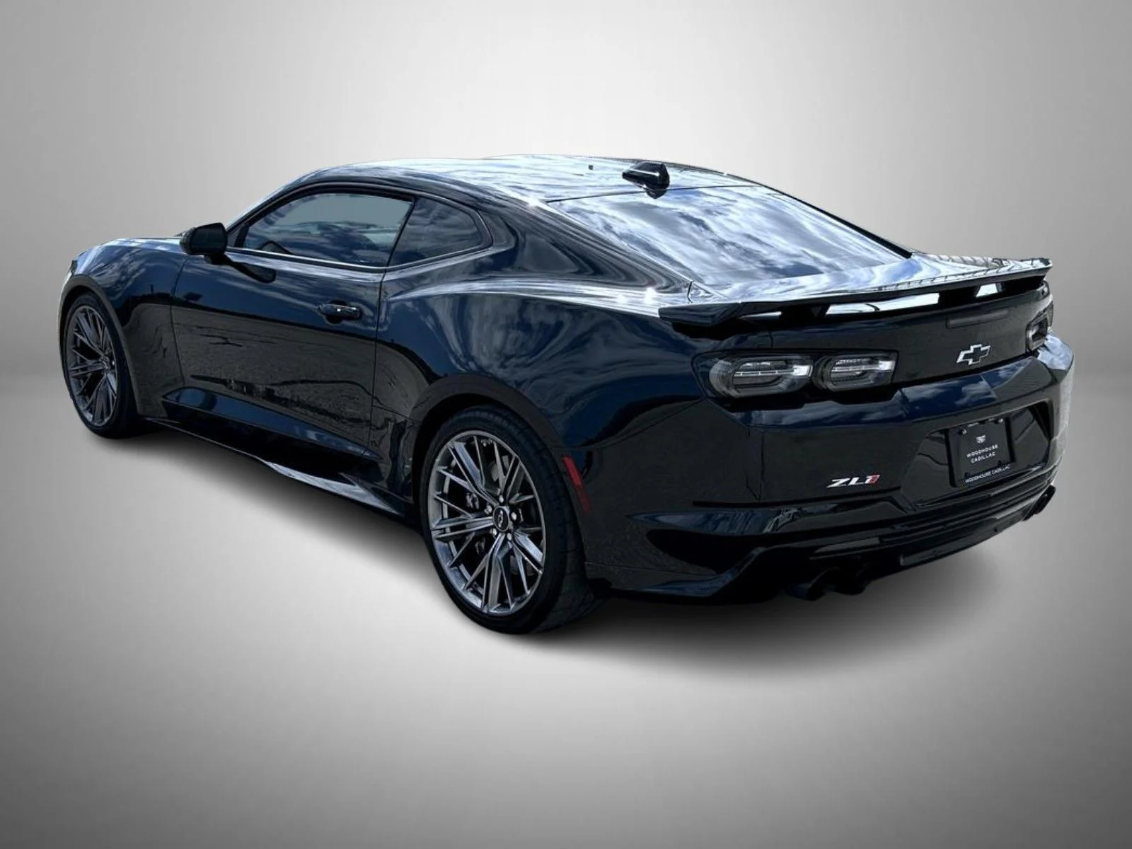 Used 2022 Black Chevrolet ZL1 image 7