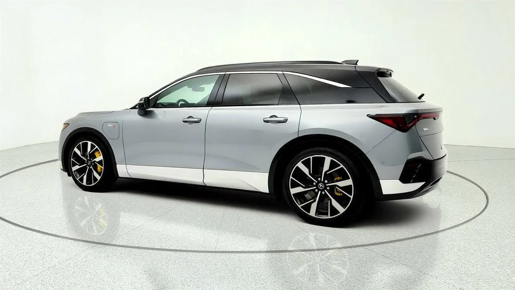 Used 2024 Mercury Silver Metallic Acura Type S AWD image 7