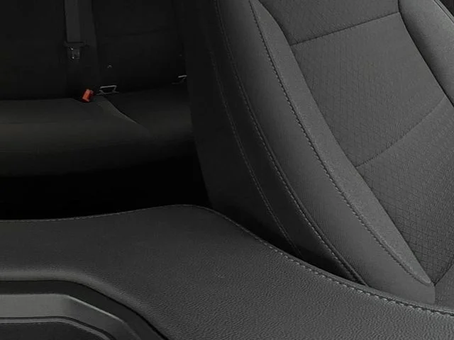Used 2024 White Chevrolet Custom image 36