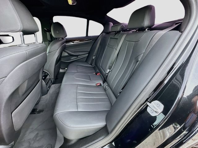 Used 2023 Black BMW 540i image 26
