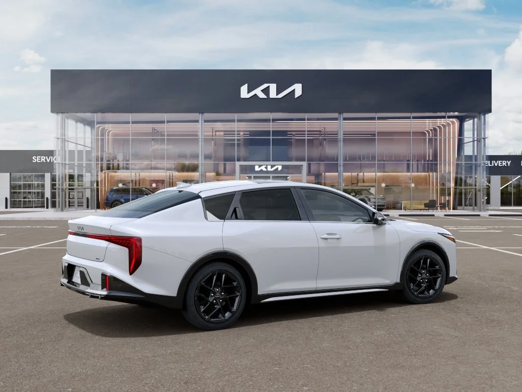 New 2026 Snow White Pearl Kia GT-Line Turbo image 5