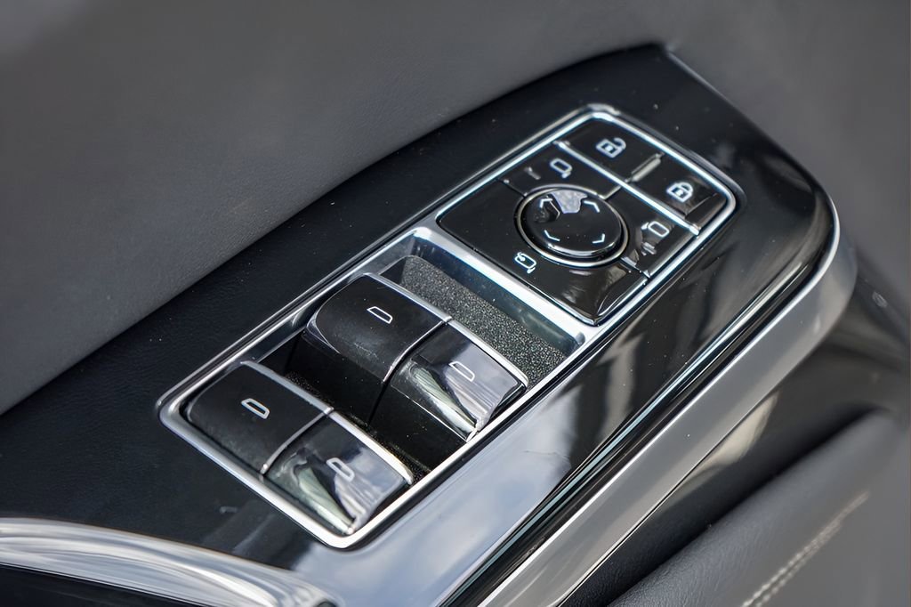 2026 Cadillac Escalade ESV Sport - Photo 17