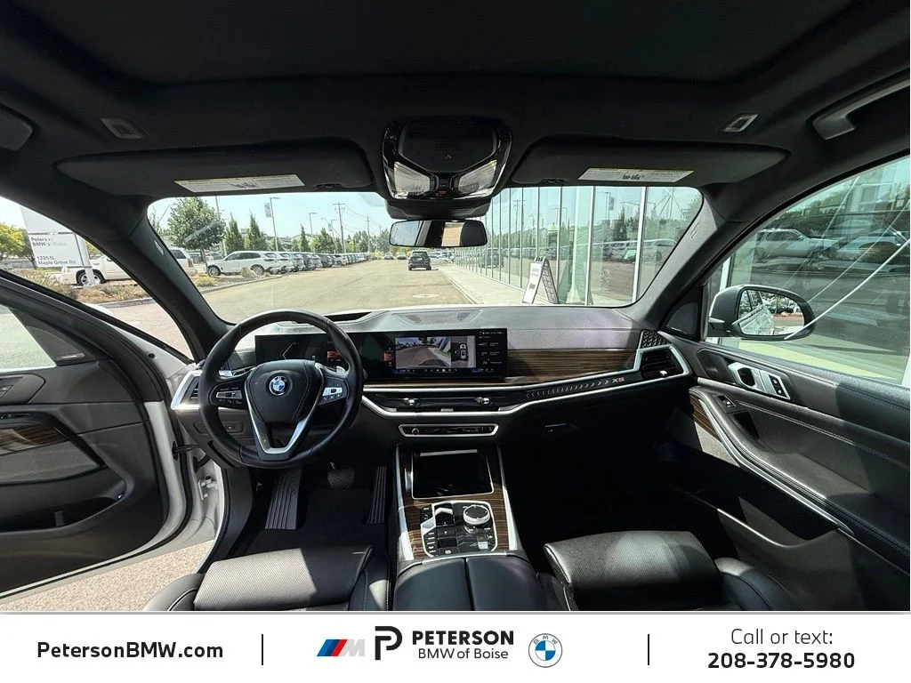 Used 2024 White BMW xDrive50e image 22