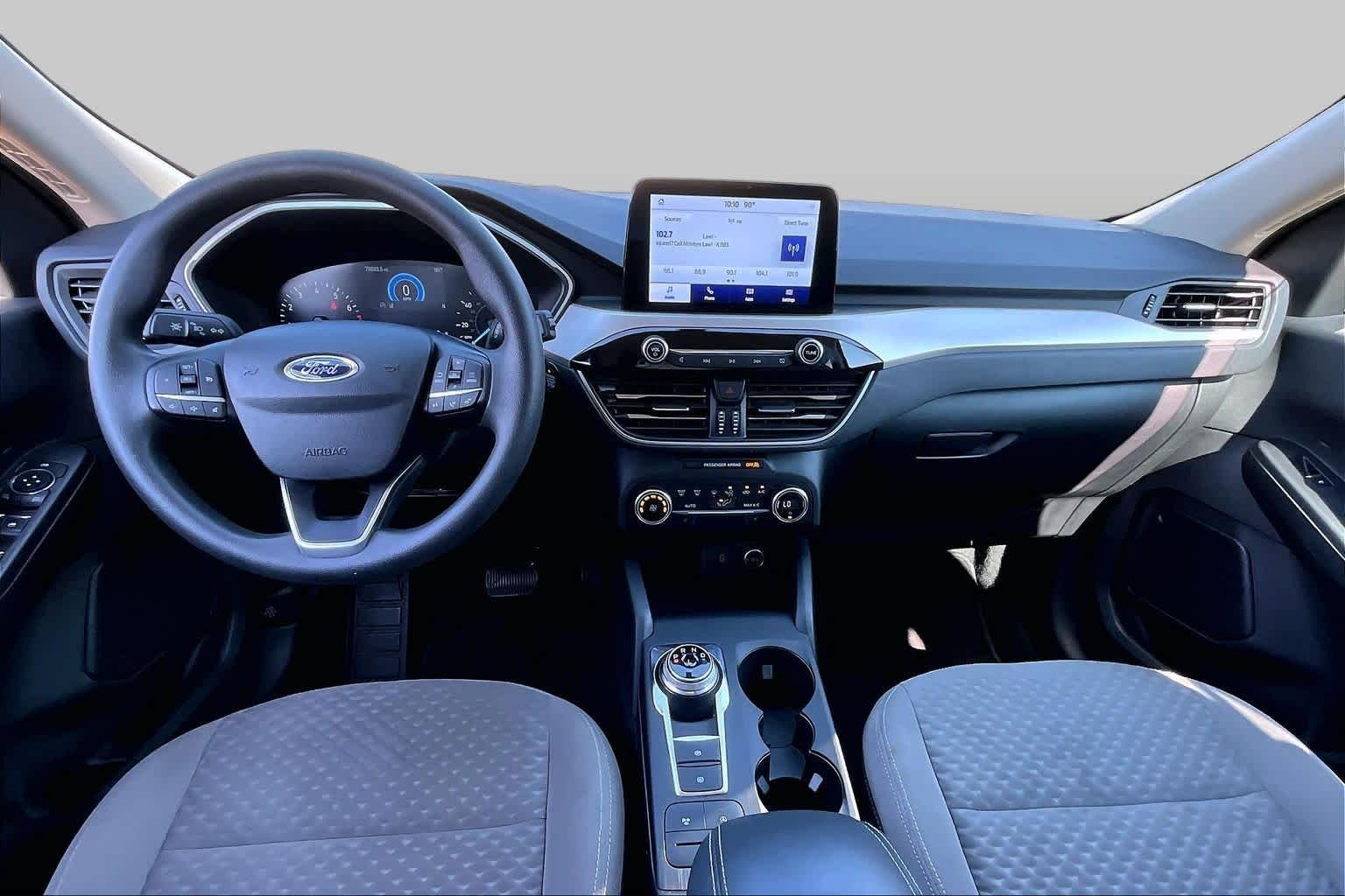 Used 2020 Velocity Blue Metallic Ford SE image 14