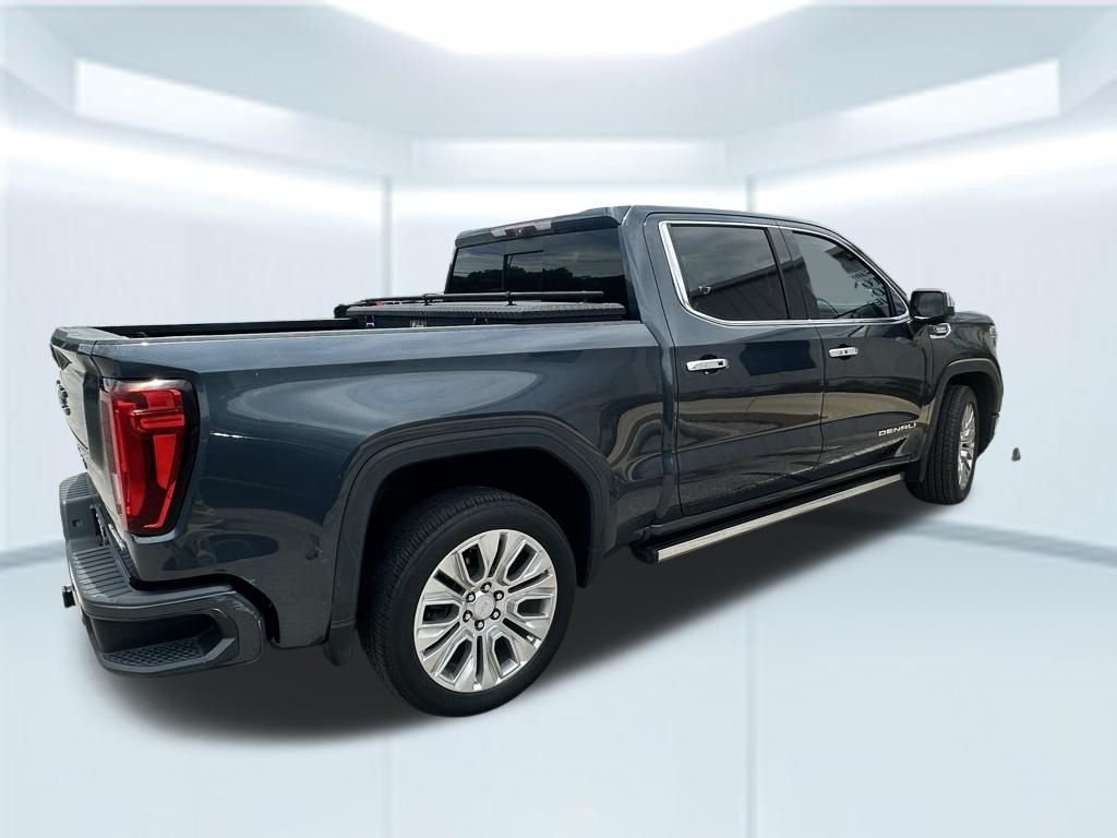 Used 2021 Blue GMC Denali image 5
