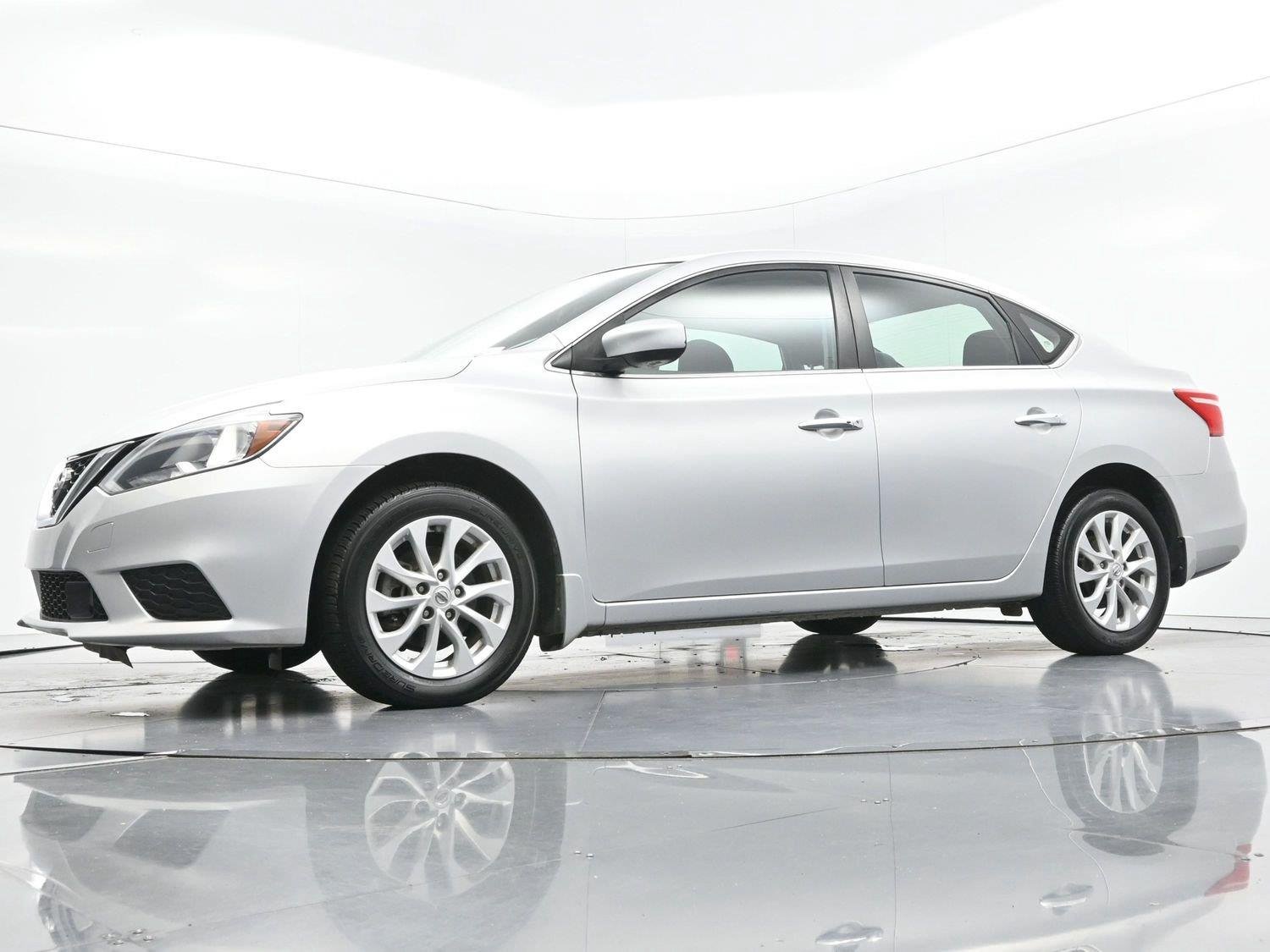 Used 2019 Brilliant Silver Metallic Nissan SV image 43