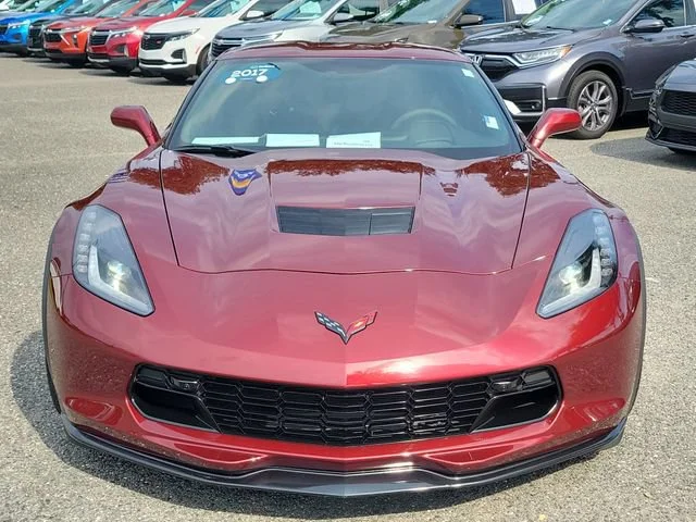 2017 Chevrolet Corvette 2LT - Photo 7
