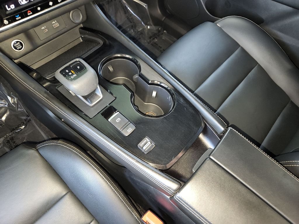 Certified Used 2022 Silver Nissan SL image 22
