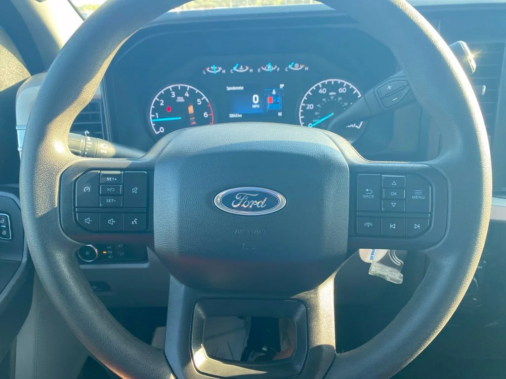 Used 2024 Silver Ford XL image 17