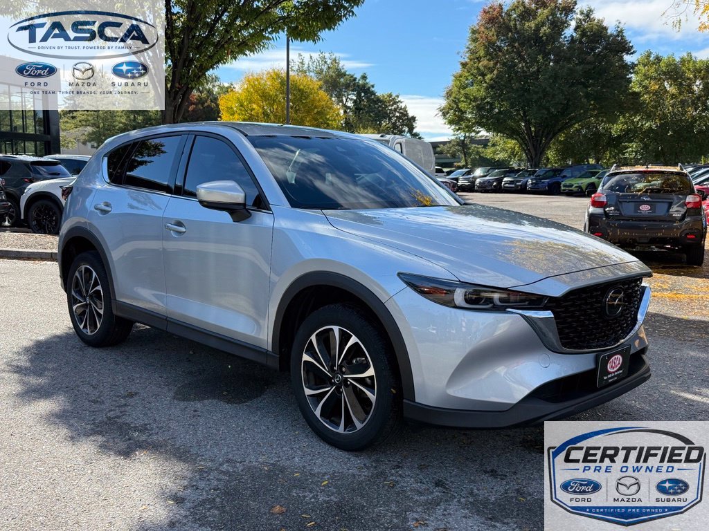 2023 Mazda CX-5 S Premium package