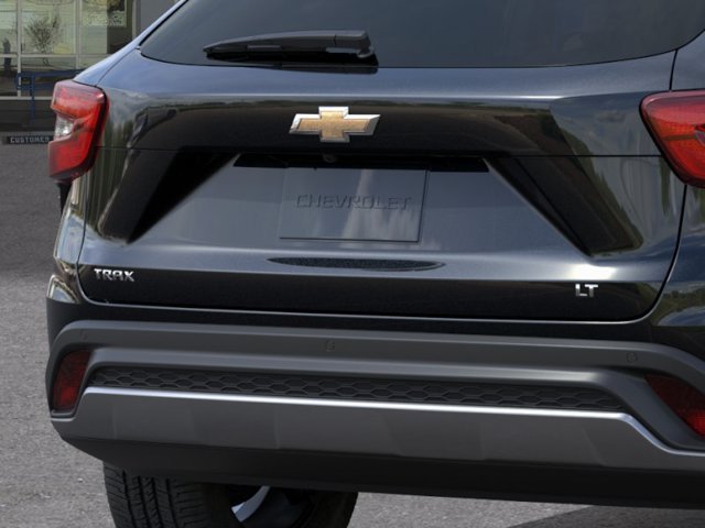 2026 Chevrolet Trax LT - Photo 14