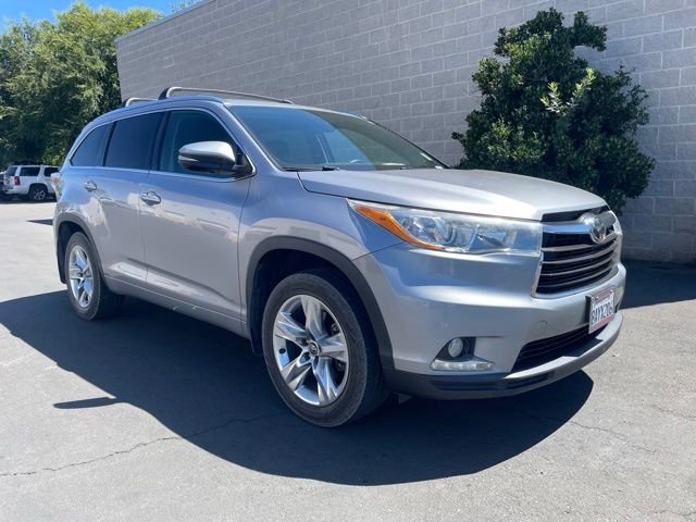 Used 2016 Silver Toyota Limited image 1