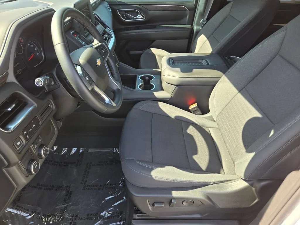 Used 2024 Summit White Chevrolet LS image 9